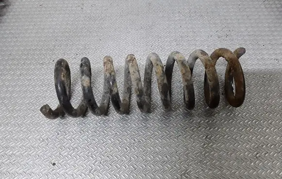 Mercedes-Benz CLK A209 C209 Rear coil spring