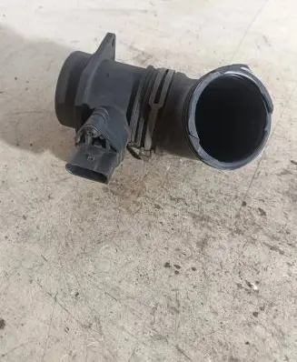 Volkswagen Golf V Mass air flow meter 038906461B 0281002531
