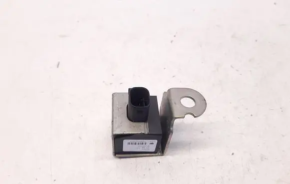 Volvo XC70 Airbag deployment crash/impact sensor 8691735 06W285