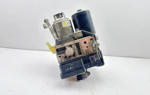Toyota Prius (XW20) ABS Pump 4451047050 PE121188