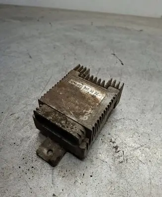 Coolant fan relay