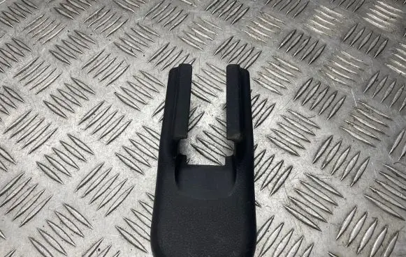 Honda Civic Front driver seat rail trim 81106