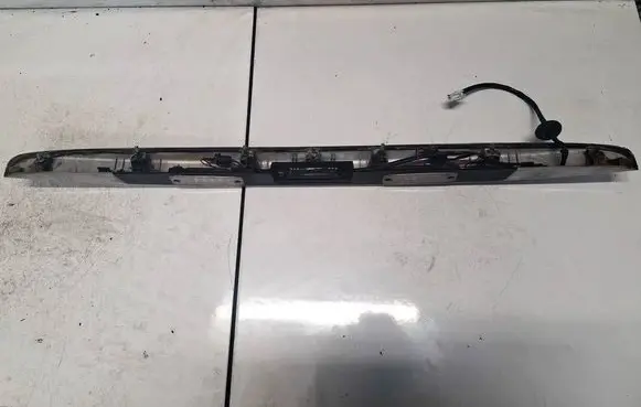 KIA Ceed Trunk door license plate light bar 