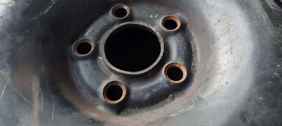 Toyota Aygo AB10 R15 steel rim 4X100