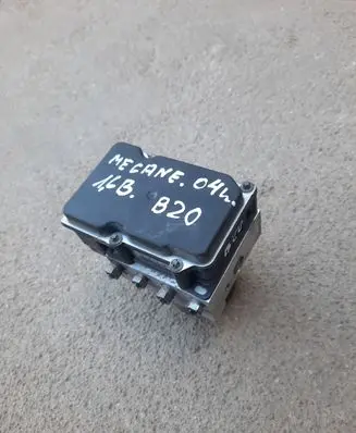 Renault Megane II ABS Pump 0265231300 8200038695 0265800317
