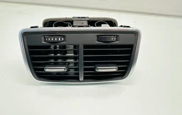 Audi A7 S7 4G Rear air vent grill 4G0819203 9026000