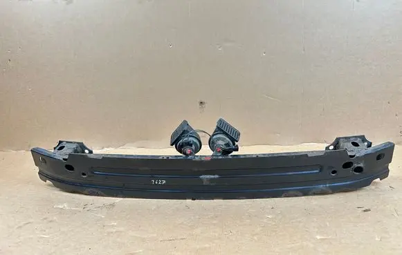 Jaguar XF X250 Front bumper cross member 8X2317757AD 0055306