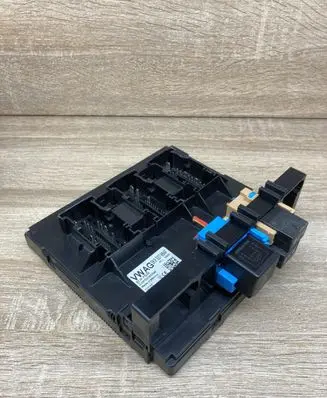 Volkswagen PASSAT CC Central body control module 5K0937084F 5WG50282