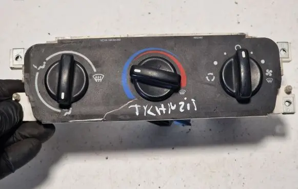 Ford Transit Climate control unit YC1H18D451A
