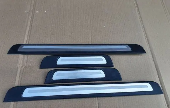 Audi A4 S4 B8 8K Front sill trim cover 8K0853374F 8K0853373F