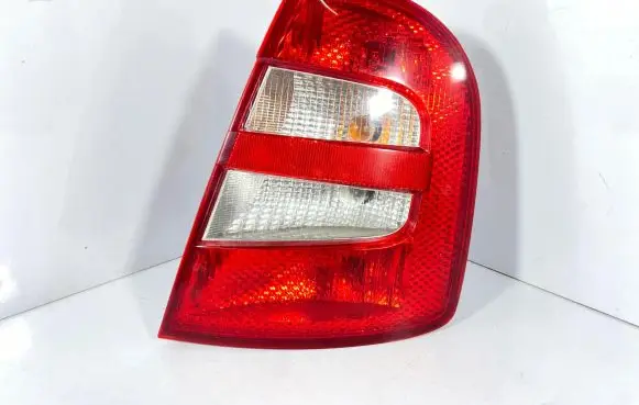 Skoda Fabia Mk1 (6Y) Rear/tail lights