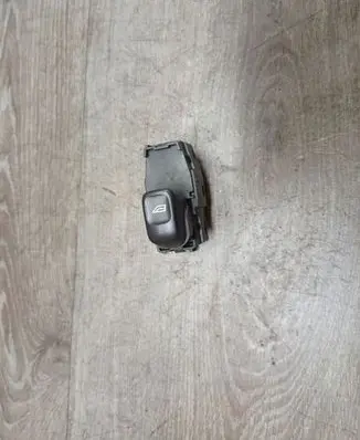 Volvo V70 Electric window control switch 30658696