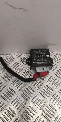 Audi A4 S4 B7 8E 8H Light module LCM 8P0907357F 5LA00837901