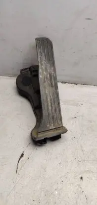 Volkswagen PASSAT B6 Accelerator throttle pedal 1K1723503L 6PV00860001