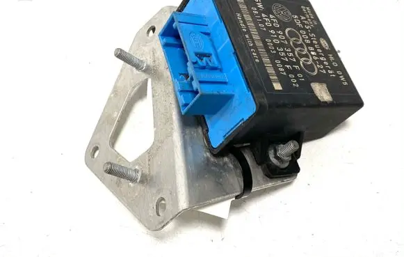 Audi A8 S8 D3 4E Light module LCM 4F0907357F 4F0910357F