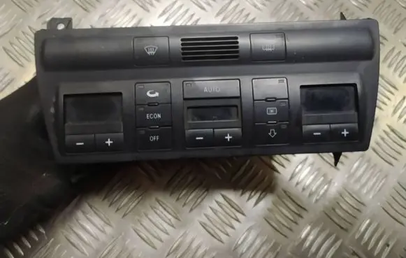 Audi A6 S6 C5 4B Climate control unit 4B0820043H D640000 5HB00760417