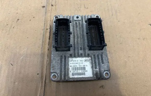 Ford Ka Engine control unit/module 51868986 8BN19E81K 0097129