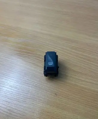 Renault Trafic III (X82) Windscreen/window heater switch 253508347R 10095622