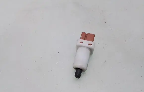 Clutch pedal sensor