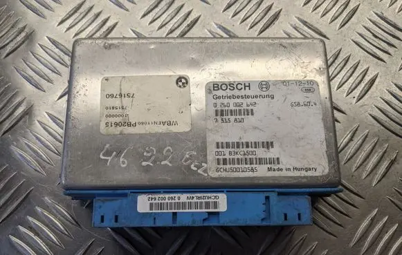 BMW 5 E39 Gearbox control unit/module 7515810