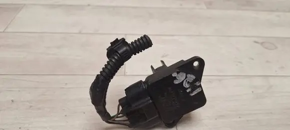 Toyota Avensis T250 Mass air flow meter 222040N010 MB1974003070