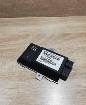 BMW 7 E65 E66 Steering rack control module 6771415