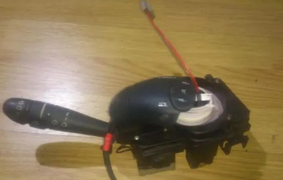 Renault Megane I Wiper control stalk 7700846402f