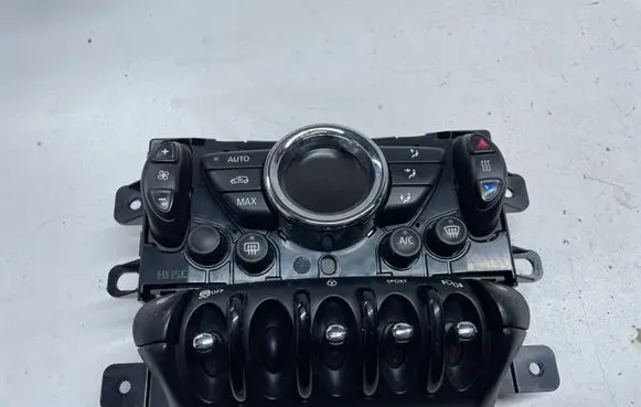 Mini Cooper Countryman R60 Climate control unit E1060547
