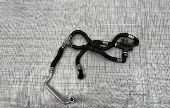 Mercedes-Benz X-class W470 Oil pump A6421802400