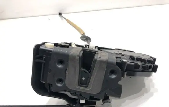 Ford Kuga I Rear door lock 8V4A-S26413-EA