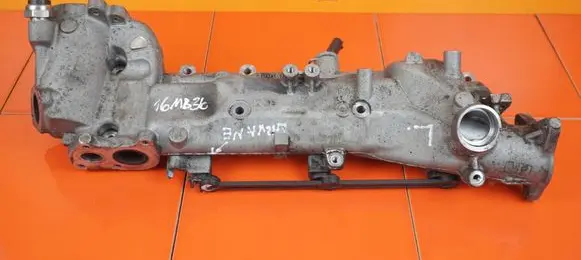 Mercedes-Benz CLS C219 Intake manifold LEWY 642920