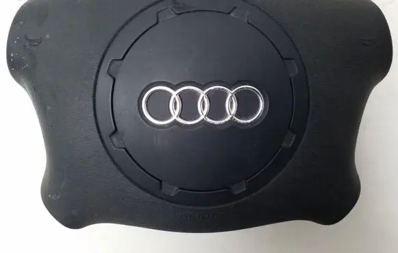 Audi A3 S3 8L Steering wheel airbag 8L0880201H