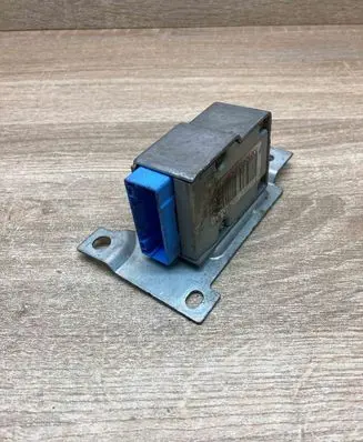 Mazda 626 Airbag control unit/module 3323249 GE4T57KD0B