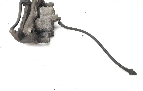Nissan Navara D23 Front brake caliper