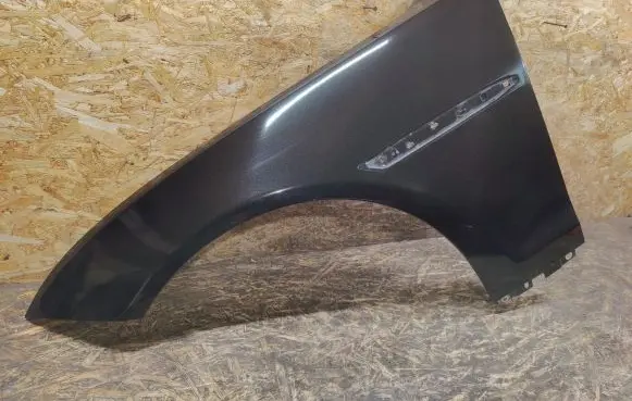 Jaguar XJL Fender