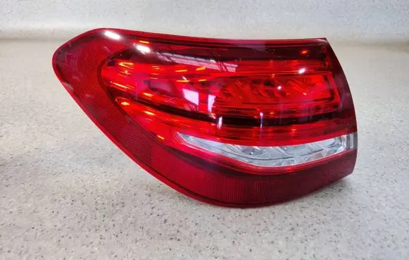 Rear/tail lights