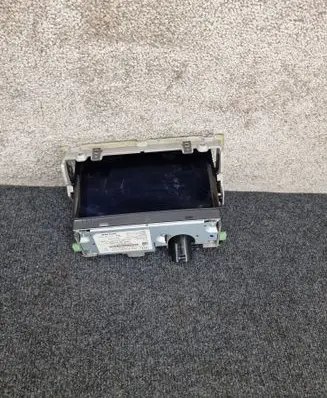 Audi A3 S3 8V Screen/display/small screen 8V0857273P 8V0857273C 8V0857273E