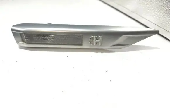 Opel Tigra B Front fender indicator light 93162218