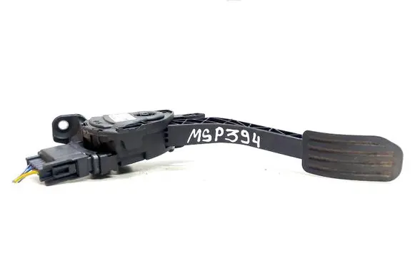 Volvo V60 Accelerator throttle pedal 31329061