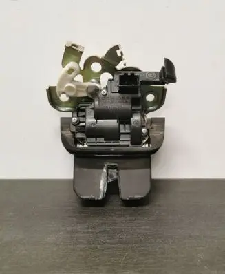 Audi Q7 4L Tailgate/trunk/boot lock/catch/latch 4F9827505A