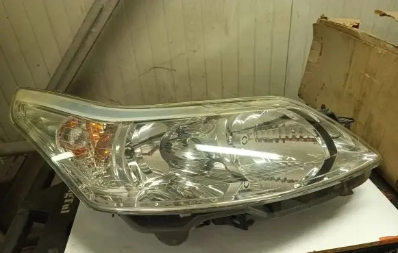 Citroen C4 I Headlight/headlamp 9684382280