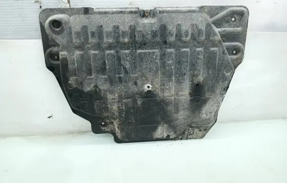 Land Rover Discovery Sport Engine splash shield/under tray 