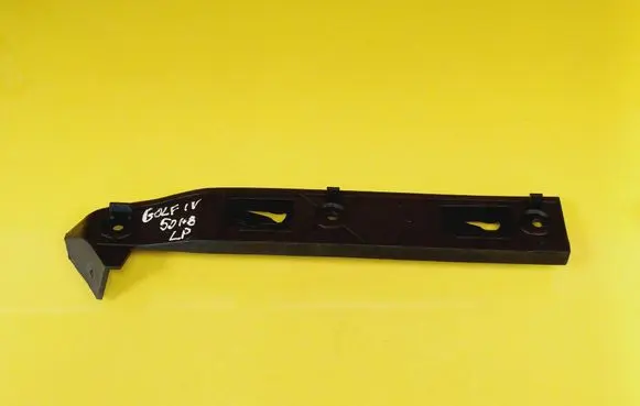 Seat Ibiza IV (6J,6P) Front bumper mounting bracket 6J0807184