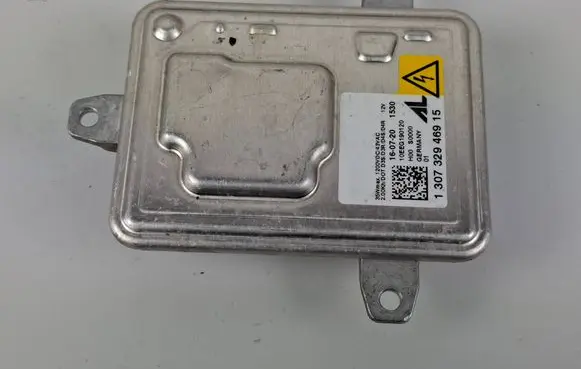 Alfa Romeo Stelvio Headlight ballast module Xenon 130732946915 1200VDC43VAC 10EEG190120