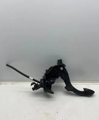 Peugeot Partner III Clutch pedal 9820886180 9830021680 10A4891