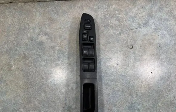 Subaru Forester SK Electric window control switch PPTD12 KNJAPAD