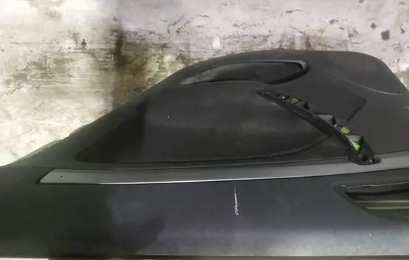Skoda Octavia Mk2 (1Z) Rear door card panel trim
