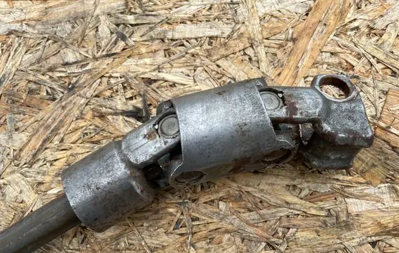 Audi A6 S6 C5 4B Prop shaft universal joint 