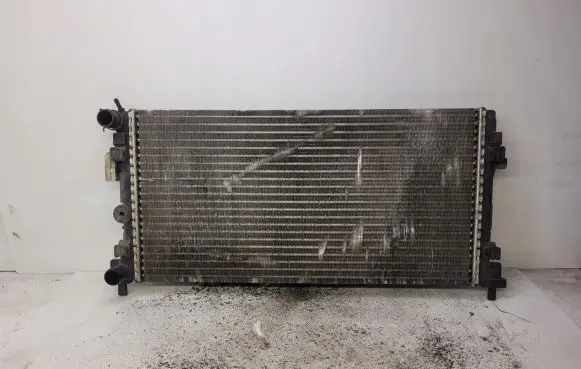 Audi A1 Coolant radiator 6R0121253N 8MK376754284HELLA