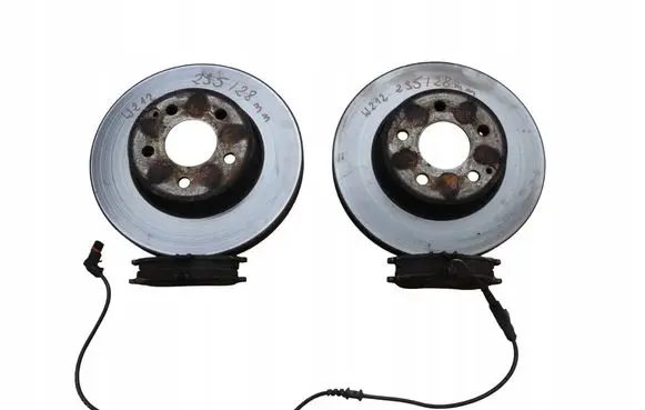 Mercedes-Benz E W212 Front brake disc